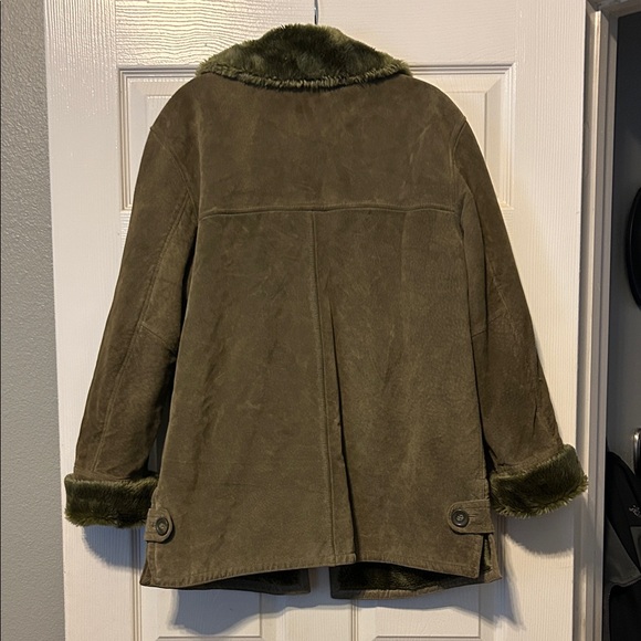 Dennis Basso green leather coat with faux fur lining. Size M. - Picture 4 of 8